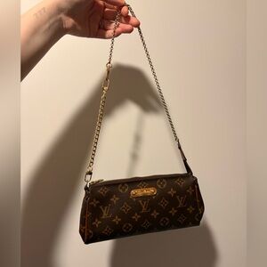 Louis Vuitton Monogram Eva Clutch